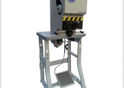 Aplicador Rebitadeira de Ilhoes